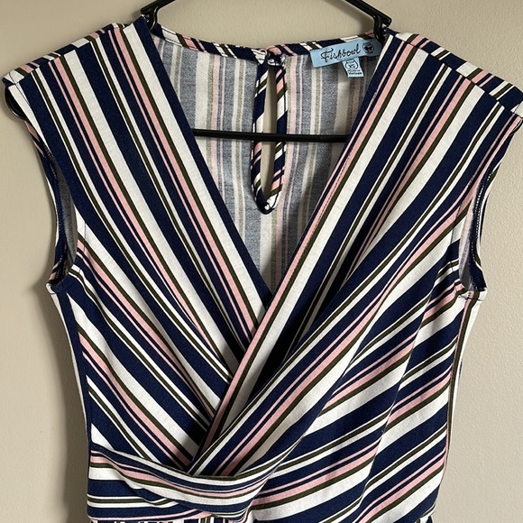 Fishbowl Junior’s Navy Pink White Striped Romper Pockets Size XS - Picture 8 of 15